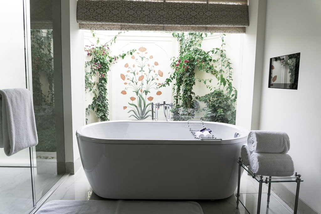 Comment choisir sa patère de salle de bain ? – Le magazine